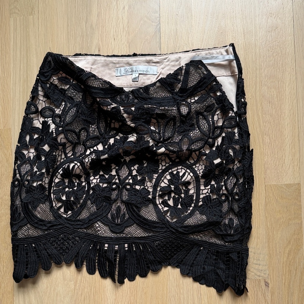 Lovers + Friends Black Lace Mini Skirt - Picture 3 of 6
